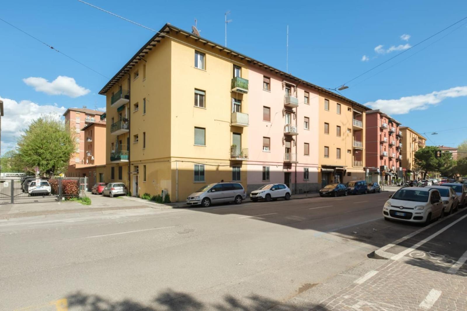 Interno20 Panzió Bologna Kültér fotó